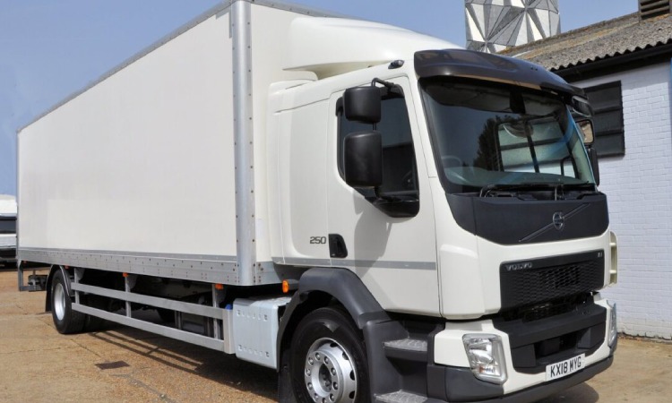 Truck Volvo, Sumber: truckpages.co.uk