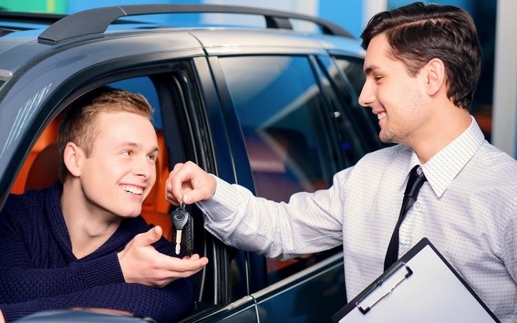 Tips sewa mobil untuk berpergian, Sumber: gaynorforsos.com