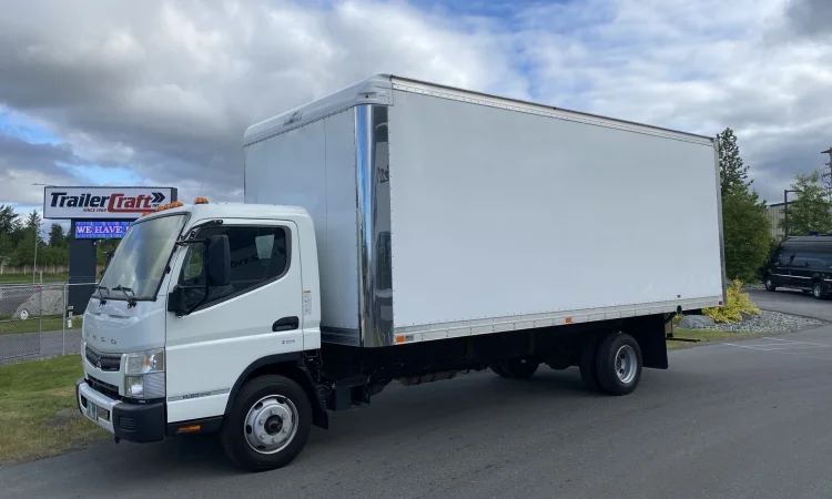 Mengenal truk fuso box, Sumber: trailercraft.com
