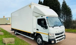 Truk fuso, Sumber: truckpages.co.uk