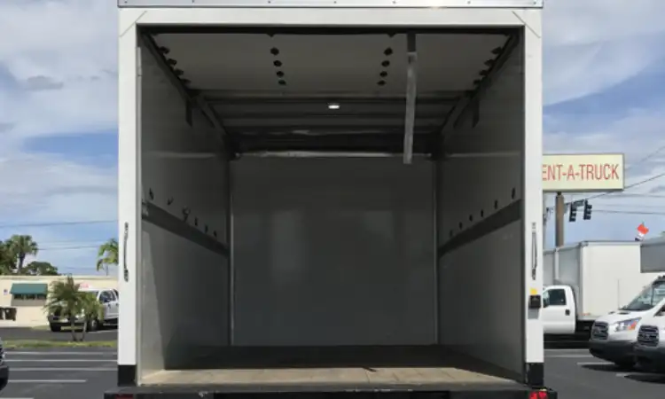 Penataan muatan, Sumber: sunrisetruckrental.com