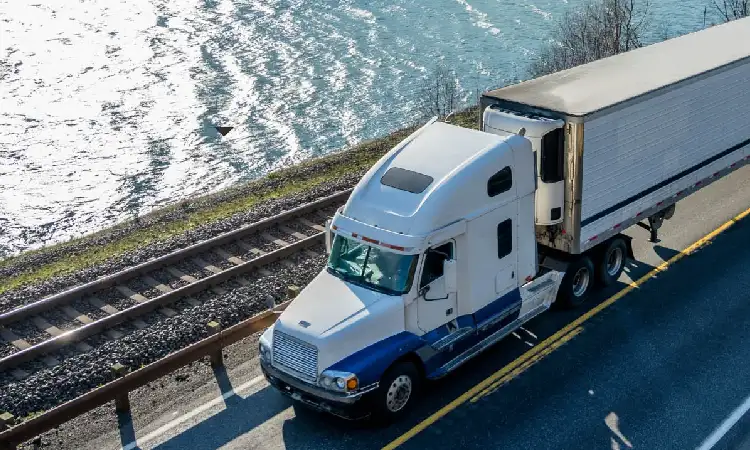 Reefer trailer, Sumber: gomotive.com